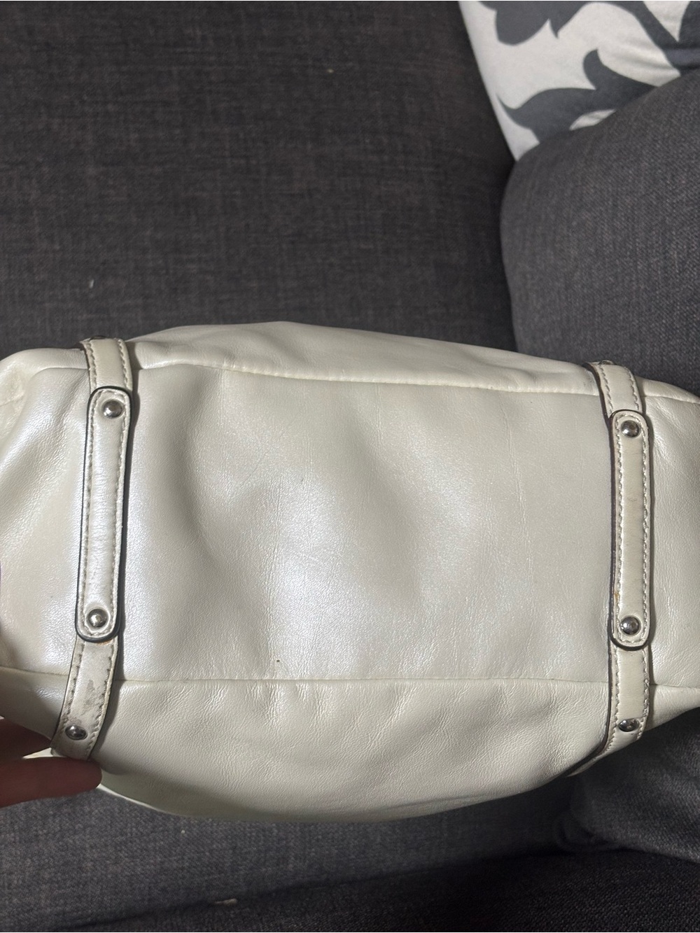 Coach Audrey Andie Perforated Signature shoulder bag - Picture 6 of 16